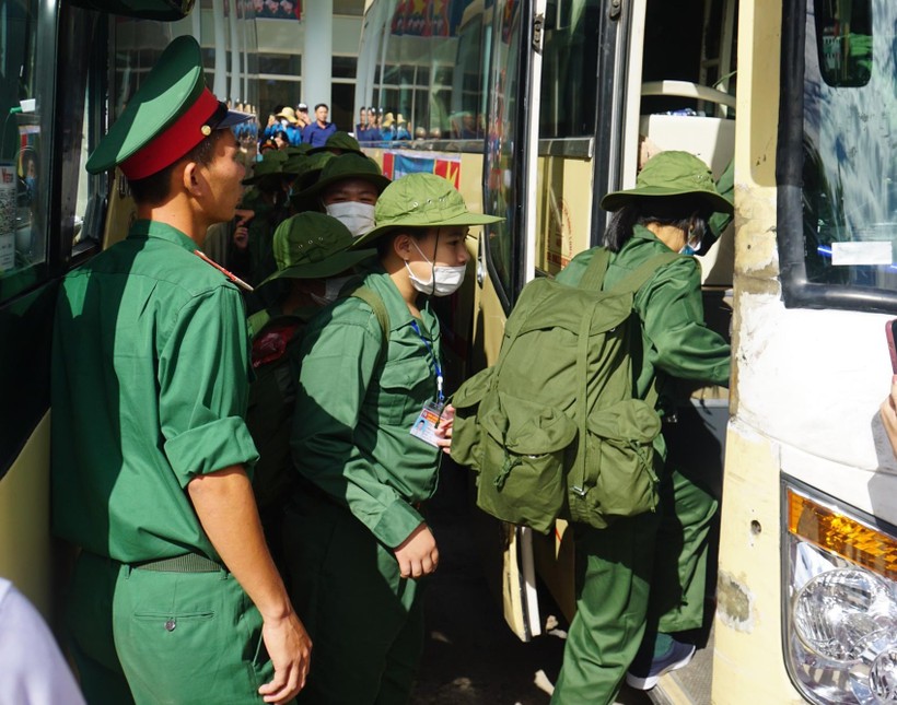 Quảng Bình: 130 chiến sĩ nhí xuất quân “Học kỳ quân đội” ảnh 3