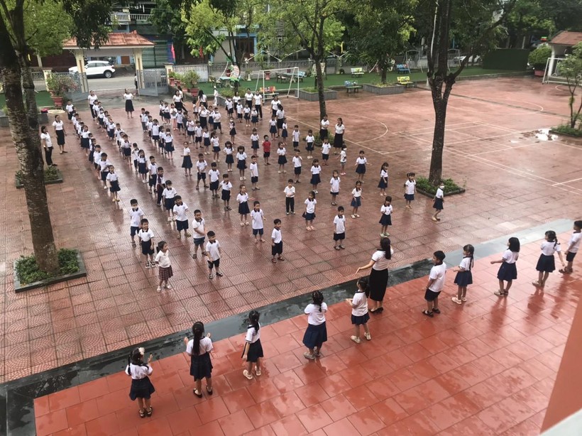 Lào Cai: Gần 15 nghìn học sinh lớp 1 tựu trường ảnh 3