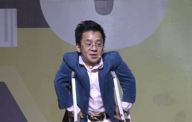 Diễn giả khuyết tật và hành trình chinh phục đỉnh Fanxiphang