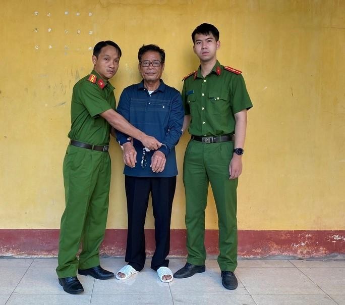 Sau 30 năm trốn truy nã, Trần Văn kềm bị bắt giữ tại Hà Nam.