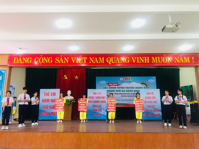 Tuyên truyền phòng chống bạo lực học đường của Thành Đoàn Đà Nẵng. 
