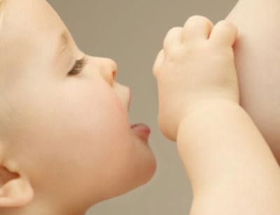 4 điều cần nhớ khi cai sữa cho trẻ