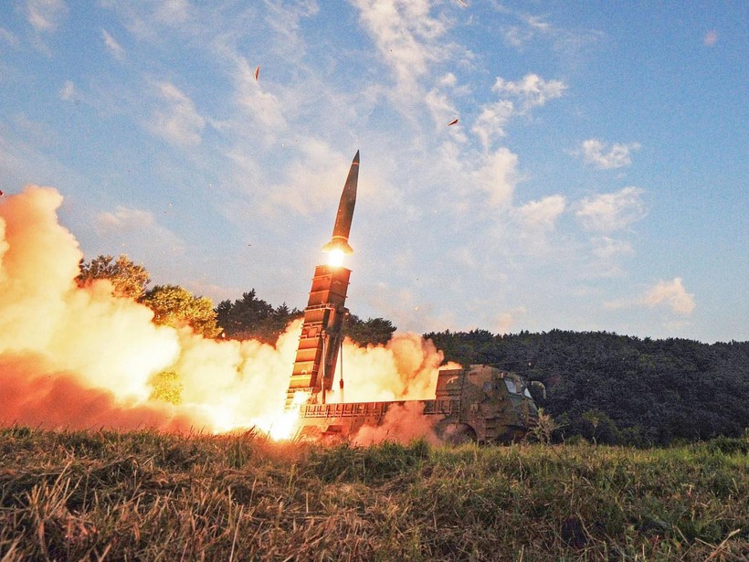 Triều Tiên liên tục chống lại các nghị quyết của Liên hợp quốc bằng cách phát triển vũ khí hạt nhân và thử tên lửa