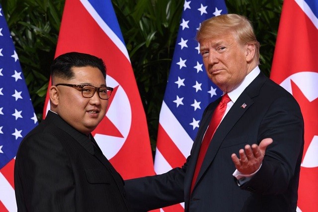 Lãnh đạo Kim Jong-un và Tổng thống Donald Trump tại Thượng đỉnh ở Singapore