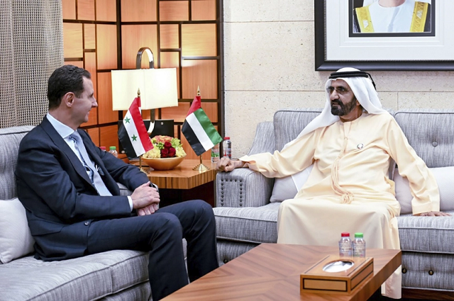 Tổng thống Syria Bashar Assad gặp Phó Tổng thống kiêm Thủ tướng UAE Sheikh Mohamed bin Rashid Al Maktoum.
