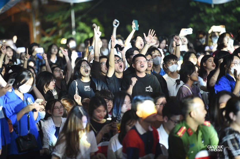 Hơn 2000 tân sinh viên ĐH Phương Đông hào hứng với chuỗi sự kiện khai giảng ảnh 13
