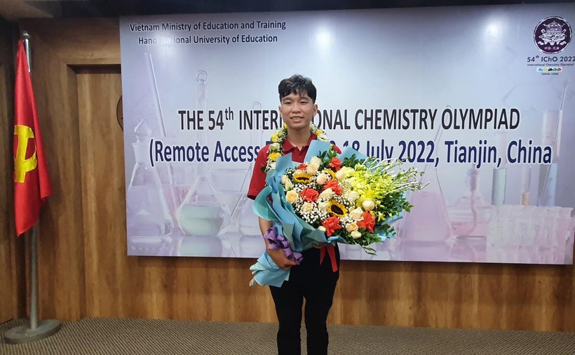 Gương mặt 'vàng' Olympic Hóa học quốc tế đầu tiên của tỉnh Hà Nam ảnh 1