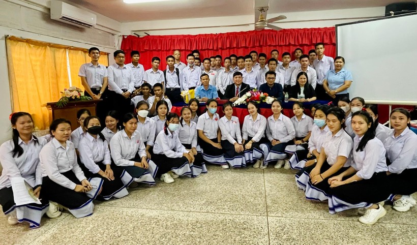 Trường ĐH Trà Vinh chủ động kết nối hợp tác với giáo dục Lào ảnh 2