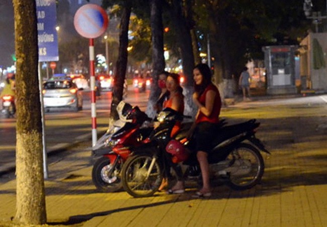 Đường Liễu Giai (quận Ba Đình) là 1 trong 5 điểm có biểu hiện hoạt động mại dâm