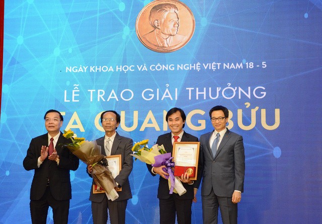 Các nhà khoa học nhận giải thưởng Tạ Quang Bửu năm 2017
