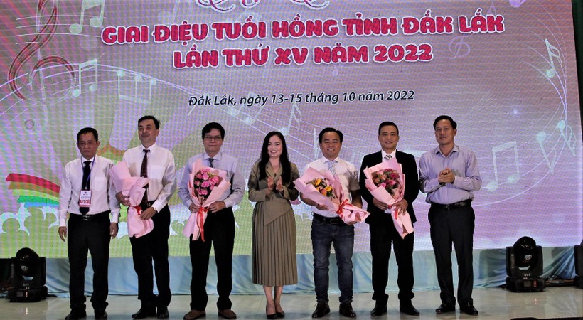 Hội thi Giai điệu tuổi hồng tại Đắk Lắk thu hút đông đảo học sinh tham gia ảnh 5