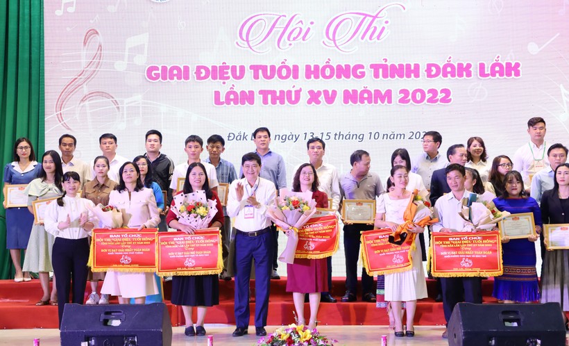 Bế mạc Hội thi Giai điệu tuổi hồng tỉnh Đắk Lắk năm 2022 ảnh 3