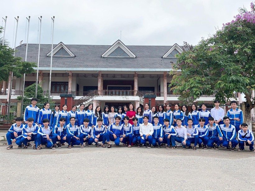 Ngôi trường ở miền núi Quảng Trị có 100% học sinh một lớp đỗ Đại học ảnh 3
