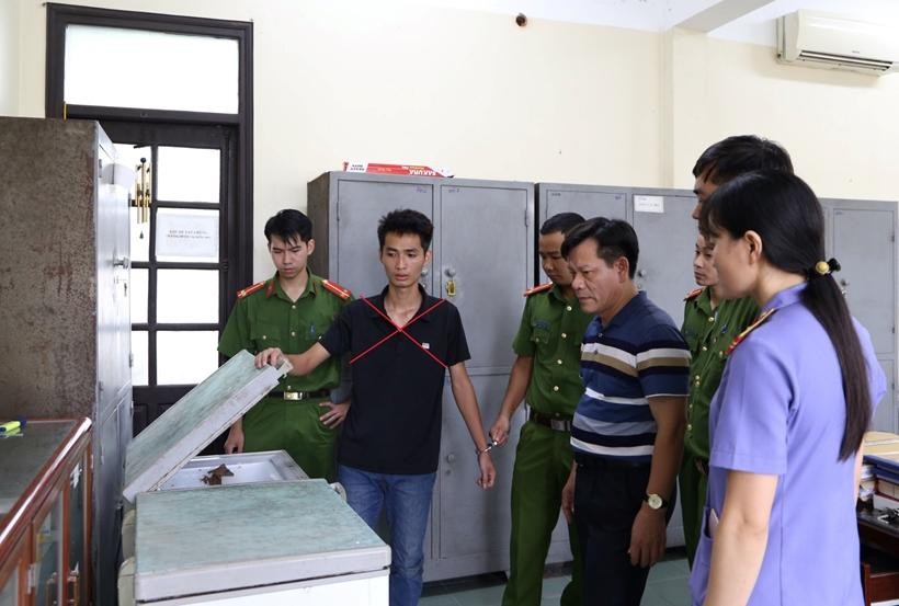 Đối tượng Nguyễn Trường Giang làm việc với cơ quan điều tra.