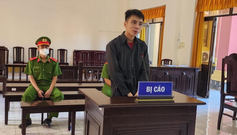 Bị cáo Trần Trương Cường tại phiên tòa xét xử.