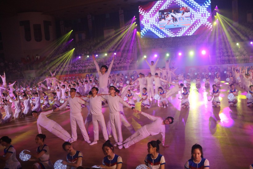 Hơn 500 học sinh tham gia đồng diễn tại Đại hội TDTT Hà Tĩnh lần thứ XI.