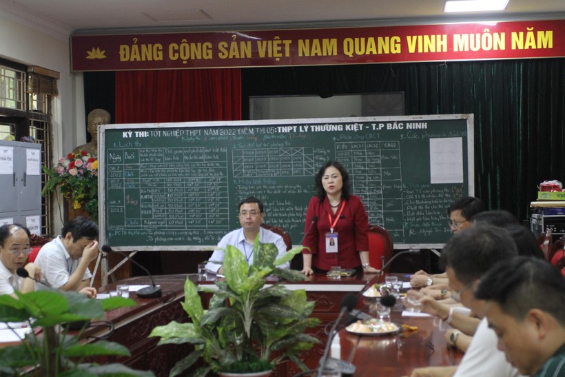 Thứ trưởng Ngô Thị Minh: Cần bảo đảm thuận lợi tối đa cho thí sinh ảnh 3
