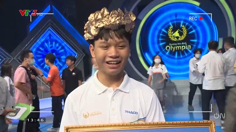 Chiến thắng thuyết phục, nam sinh Huế giành vé vào trận thi tháng Olympia ảnh 2