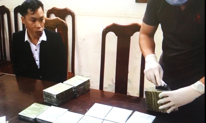 Hà Nội: Khởi tố nhóm đối tượng vận chuyển, mua bán 20 bánh heroin
