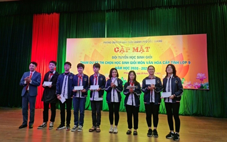 Phòng GD&ĐT thành phố Bắc Giang gặp mặt các đội tuyển tham dự kỳ thi chọn học sinh giỏi cấp tỉnh năm học 2020-2021.