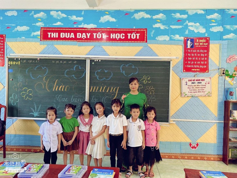 Học sinh lớp 1 Bắc Giang náo nức tựu trường ảnh 3