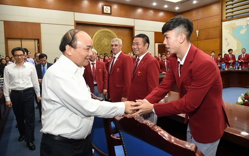 Thủ tướng Nguyễn Xuân Phúc đã gặp mặt Đoàn thể thao Việt Nam dự SEA Games 29 tại Malaysia