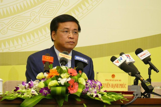 Tổng thư ký Quốc hội Nguyễn Hạnh Phúc chủ trì họp báo