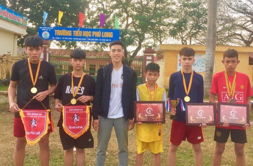 Trịnh Xuân Quốc "truyền lửa" cho phong trào thể dục thể thao học đường