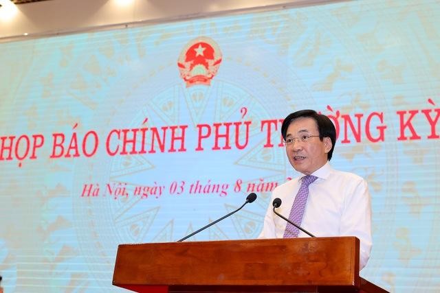 Bộ trưởng, Chủ nhiệm VPCP Trần Văn Sơn thông tin tới báo chí về phiên họp Chính phủ thường kỳ tháng 7/2022
