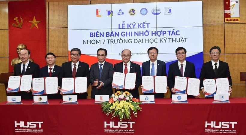 7 Trường đại học kỹ thuật lớn của Việt Nam ký kết bản ghi nhớ hợp tác toàn diện ngày 21/1/2021. Ảnh: TL.