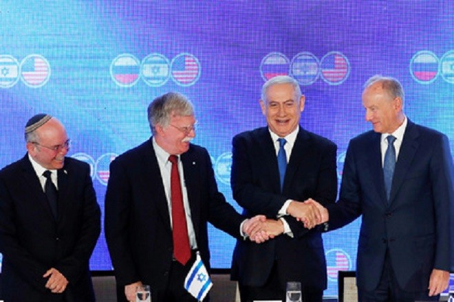 Cuộc nhóm họp giữa Nga, Mỹ và Israel diễn ra tại thủ đô Jerusalem của Israel.