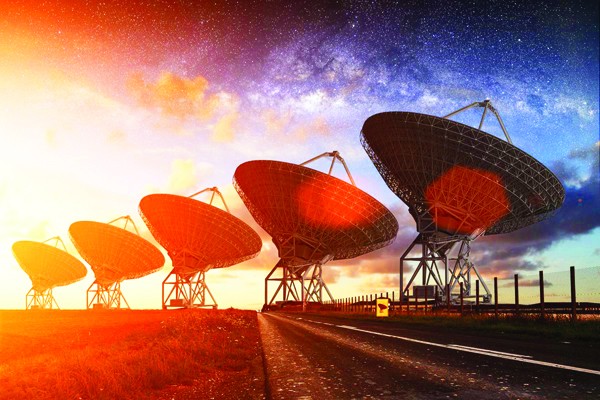 Chương trình SETI săn lùng sự sống ngoài hành tinh.