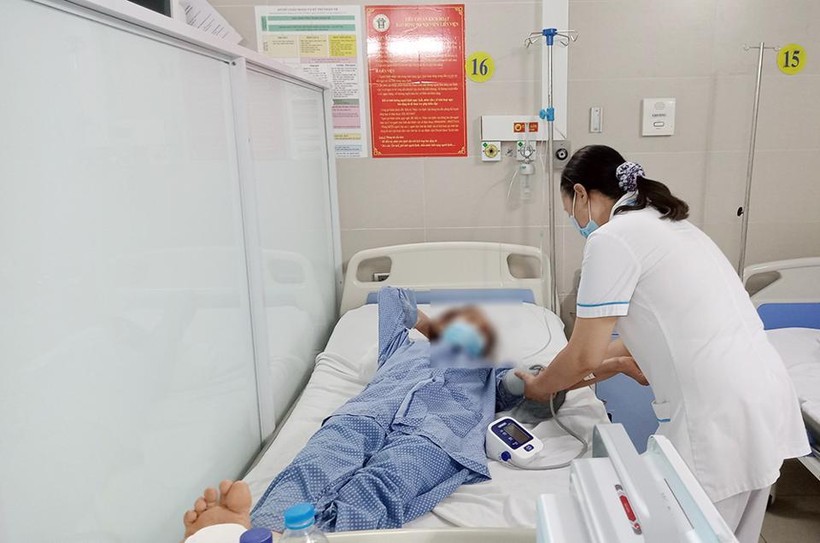 Bệnh nhân điều trị cúm A tại Bệnh viện Thanh Nhàn.