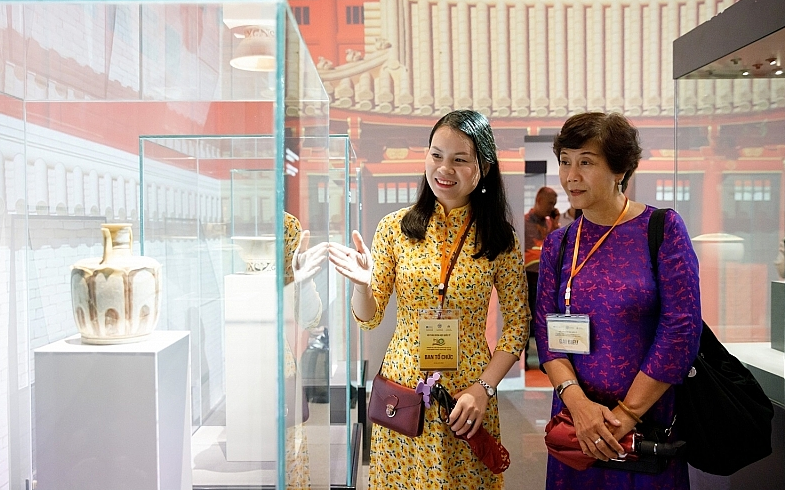 Trưng bày 'Báu vật hoàng cung Thăng Long' với nhiều hiện vật lần đầu xuất hiện.