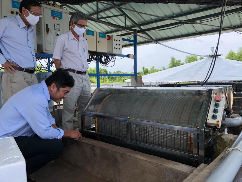 Hệ thống lọc nước nuôi tôm ứng dụng ở huyện Cần Giờ (TPHCM).