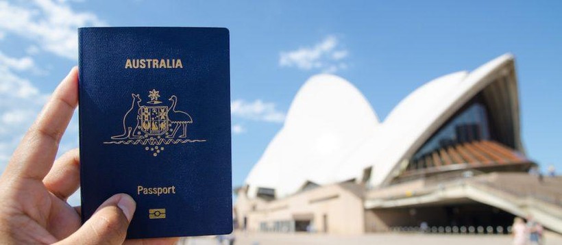 Australia nâng trần nhập cư để thu hút du học sinh ở lại làm việc.