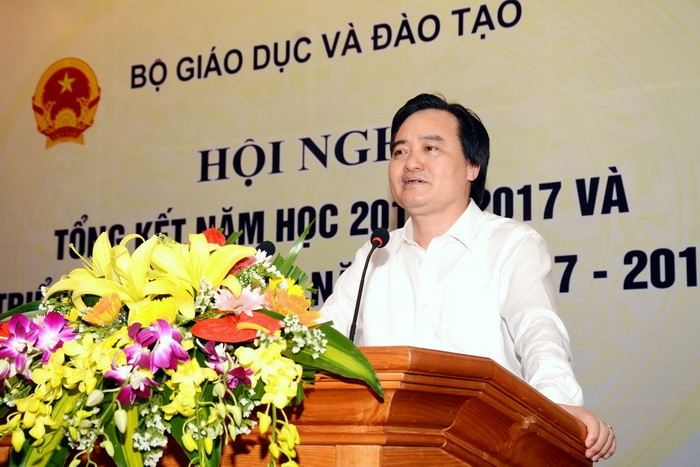  Bộ trưởng Phùng Xuân Nhạ phát biểu chỉ đạo tại hội nghị