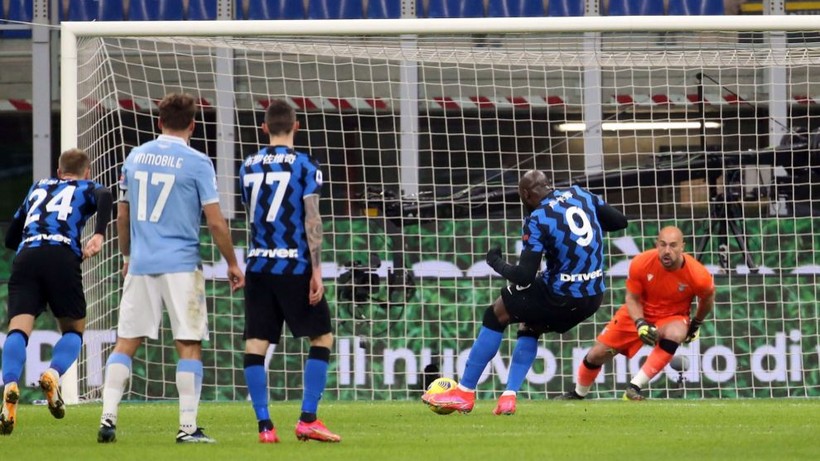 Lukaku lập cú đúp trong chiến thắng thuyết phục 3-1 của Inter Milan trước Lazio.