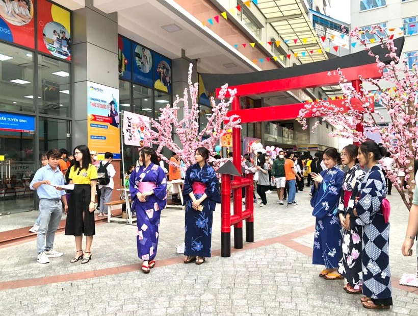 Trang phục truyền thống Nhật Bản tại Lễ hội MATSURI 2022. 
