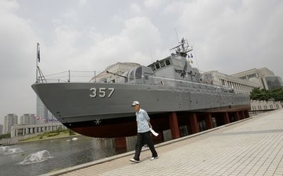 Triều Tiên muốn đích thân điều tra vụ chìm tàu chiến