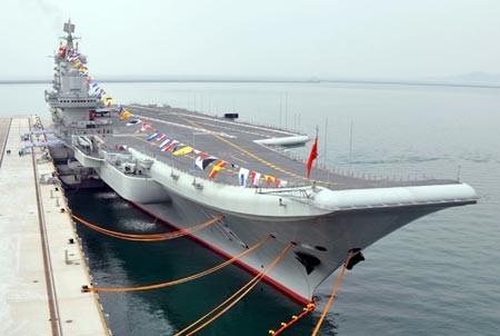 Trung Quốc chế tạo tàu sân bay hạt nhân