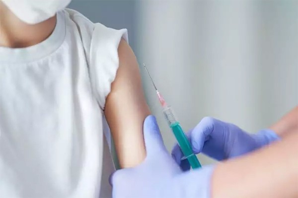 Mỹ dự kiến tiêm vắc xin Pfizer cho trẻ dưới 5 tuổi từ 21/2