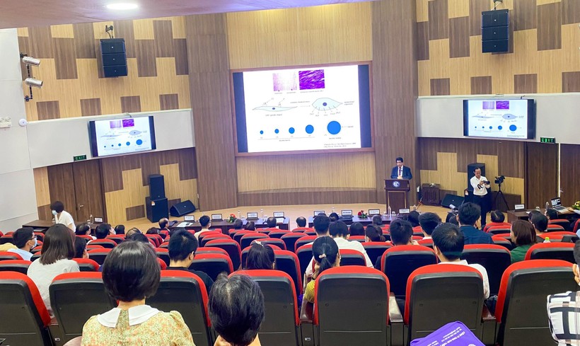 Hội nghị sau đại học - nghiên cứu sinh quốc tế về Y Dược diễn ra tại TP Huế ngày 30/7.