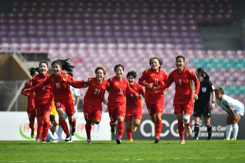 Đội tuyển bóng đá nữ Việt Nam lần đầu tiên giành tấm vé vào vòng chung kết World Cup nữ 2023. Ảnh: VFF.