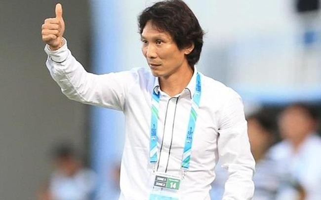 HLV Gong Oh Kyun tích cực vi hành tuyển quân cho U23 Việt Nam.
