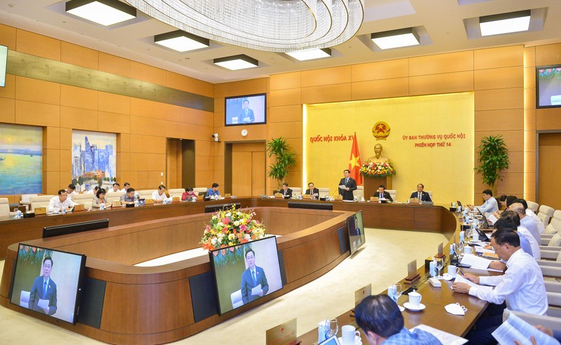 Toàn cảnh Phiên họp thứ 14 của Ủy ban Thường vụ Quốc hội. Ảnh: Quochoi.vn