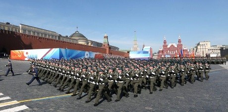 Hiện Nga đang duy trì lực lượng quân đội thường trực với khoảng 750.000 binh sĩ. Ảnh: EPA