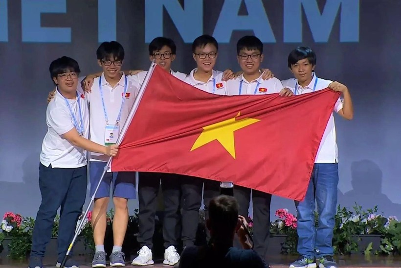 6/6 học sinh Việt Nam đều đoạt giải tại cuộc thi Olympic Toán học quốc tế năm 2022 (IMO 2022) tổ chức tại Na Uy.