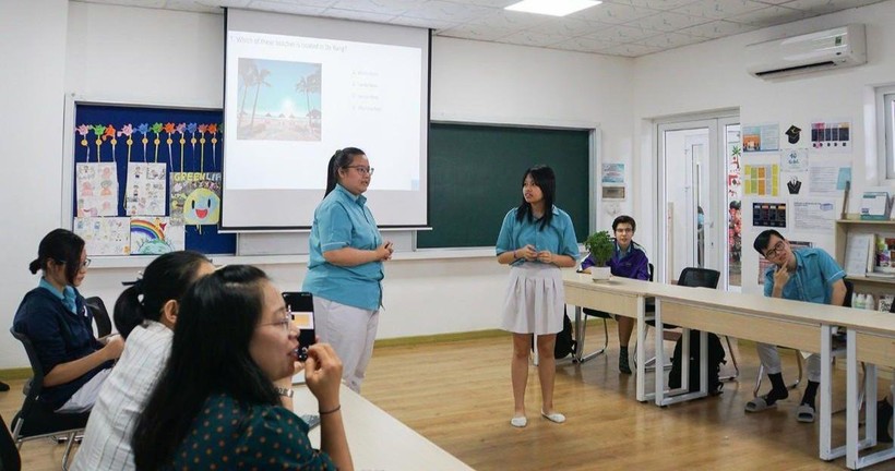 Học sinh Trường Tiểu học, THCS – THPT SkyLine, TP Đà Nẵng thuyết trình dự án học tập. Ảnh: TG