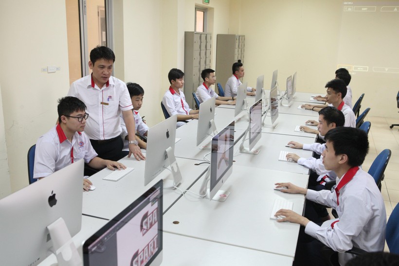 Sinh viên Trường Cao đẳng nghề Công nghệ cao Hà Nội. Ảnh: NVCC 